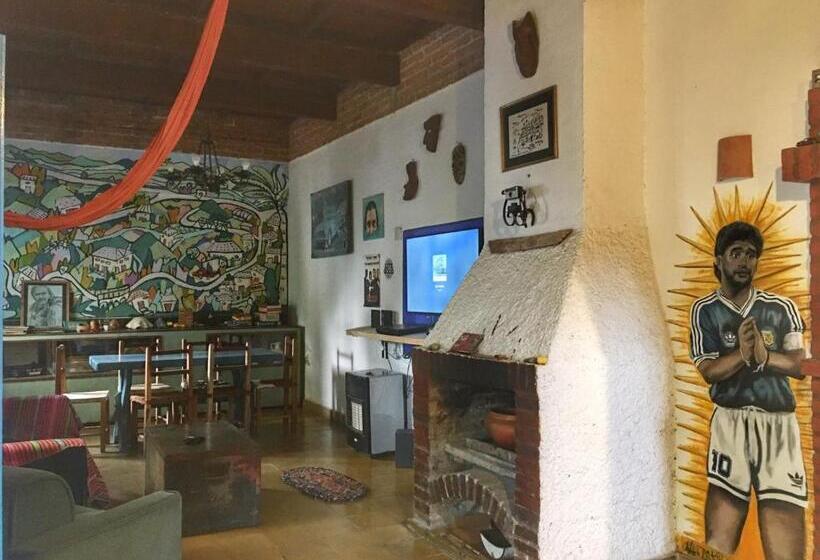 Пансион Onda Verde Hostel