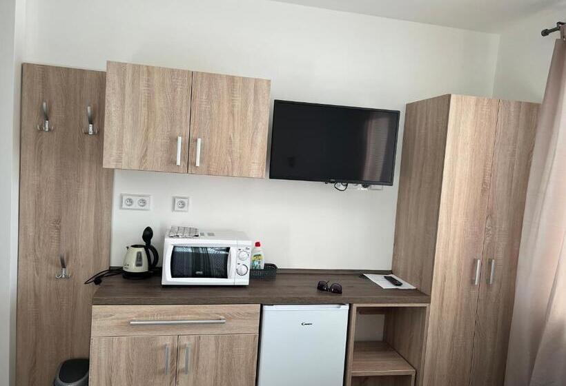 פנסיון Penzion Na Rozcestí