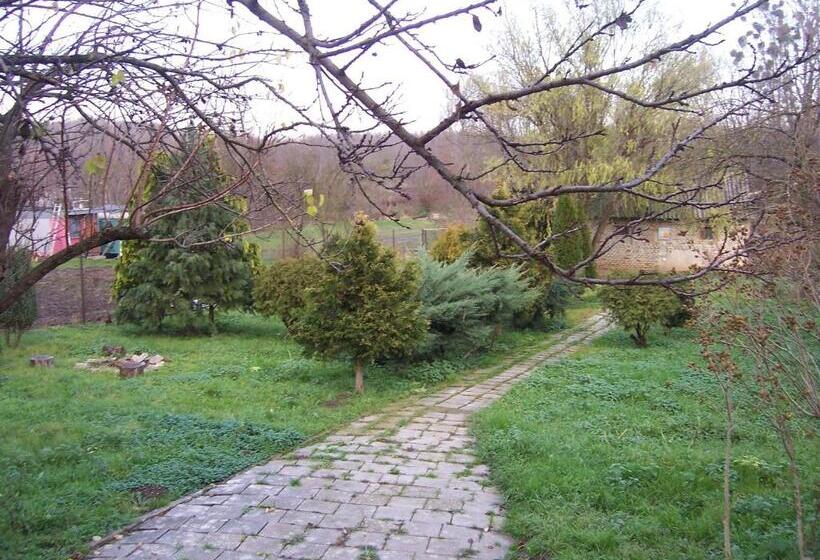 פנסיון Penzion Na Rozcestí