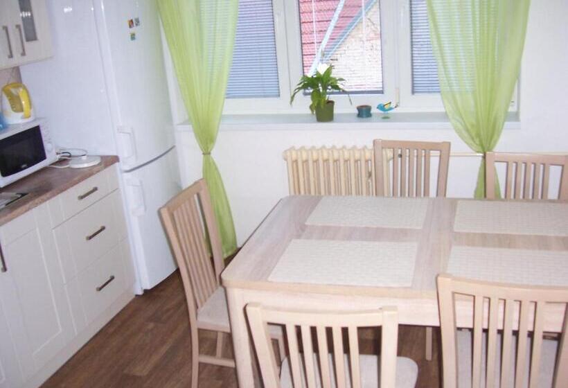 פנסיון Penzion Na Rozcestí