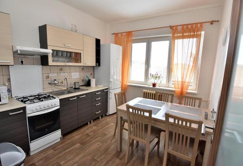 פנסיון Penzion Na Rozcestí