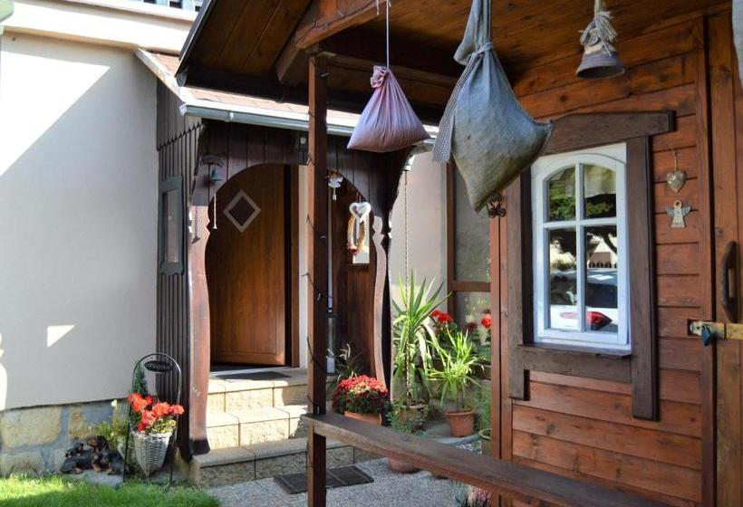 פנסיון Penzion Pod Rozhlednou