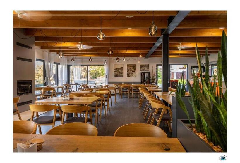 펜션 Penziony Gaudeo