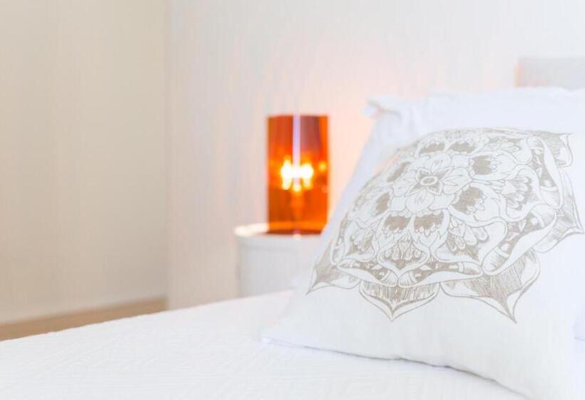 膳宿费 Suite Faro 33