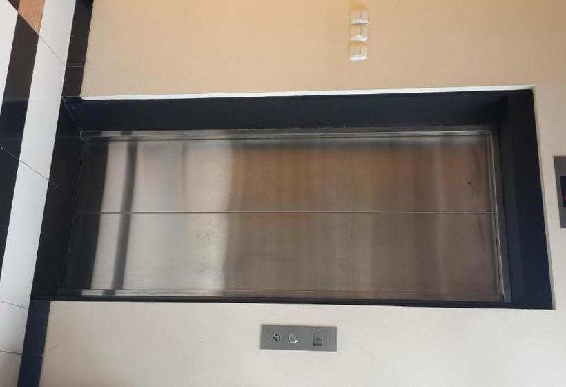 Пансион Wisma Davinci Roxy