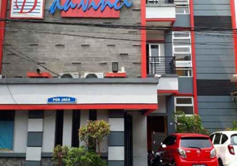 Пансион Wisma Davinci Roxy