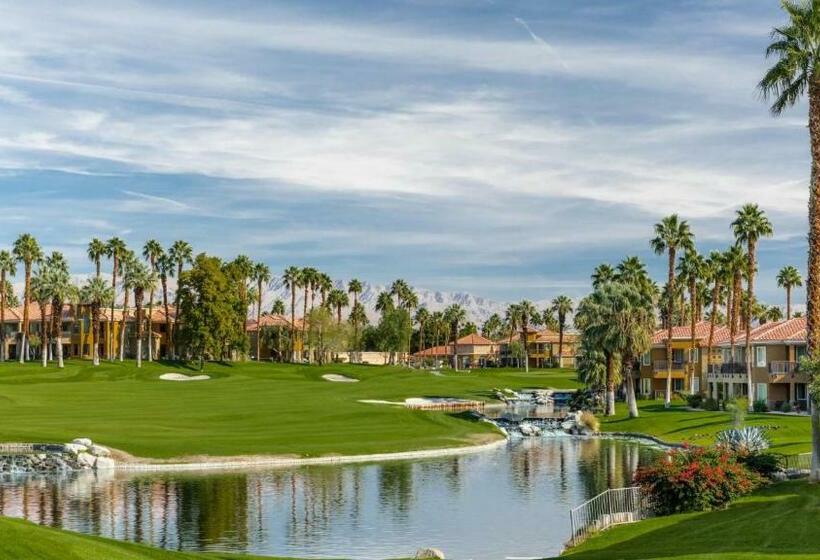 منتجع Desert Springs Villas I