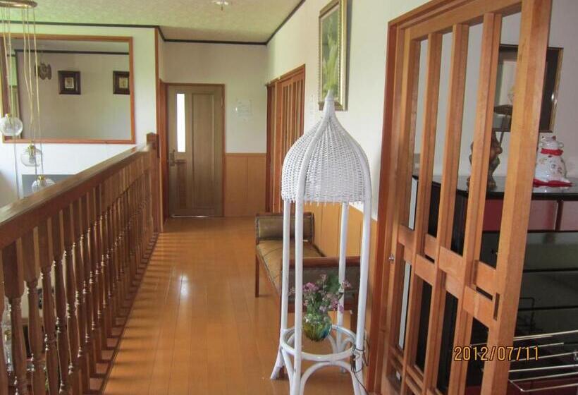 ريوكان Lake Oshino