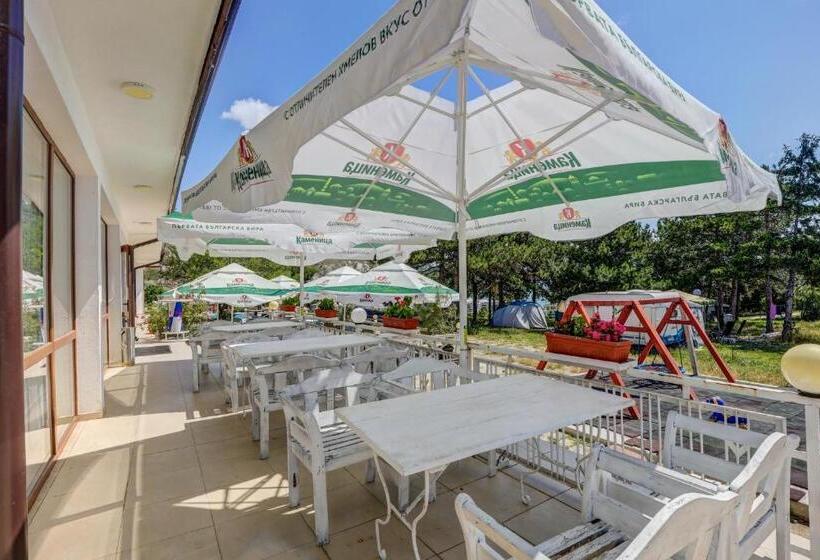 Saint George Hotel 1