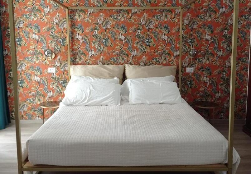 Solemare Hotel E Residence