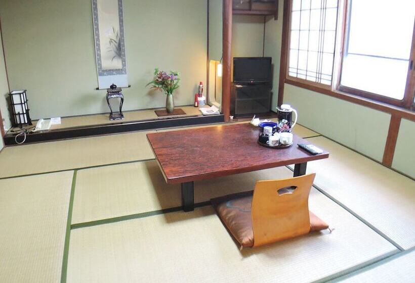 Asahi Ryokan