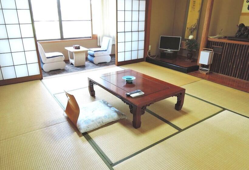 Asahi Ryokan