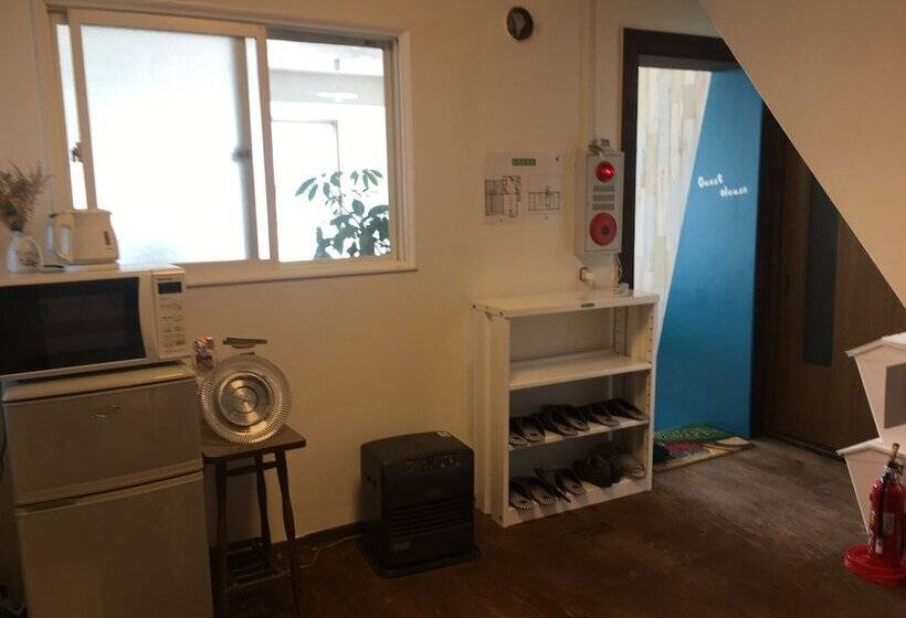 Guest House Sato Shoten   Hostel