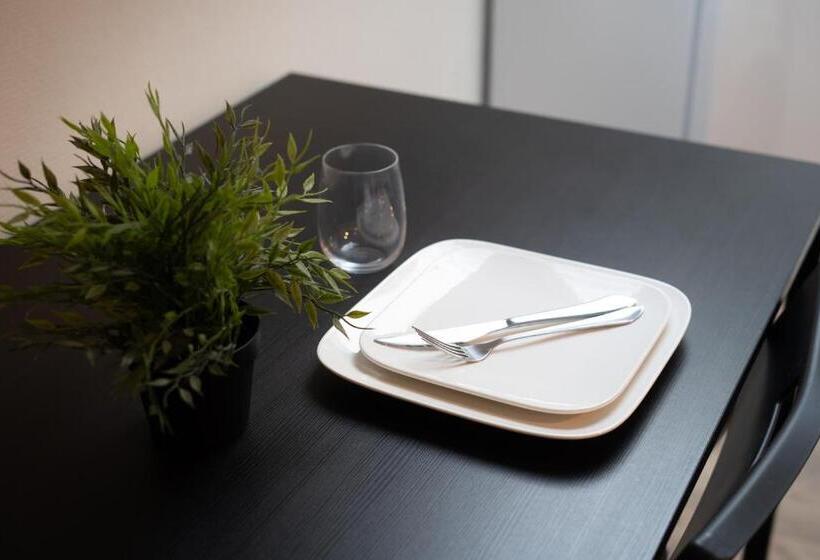 호텔 Capstay   Trith Netflix