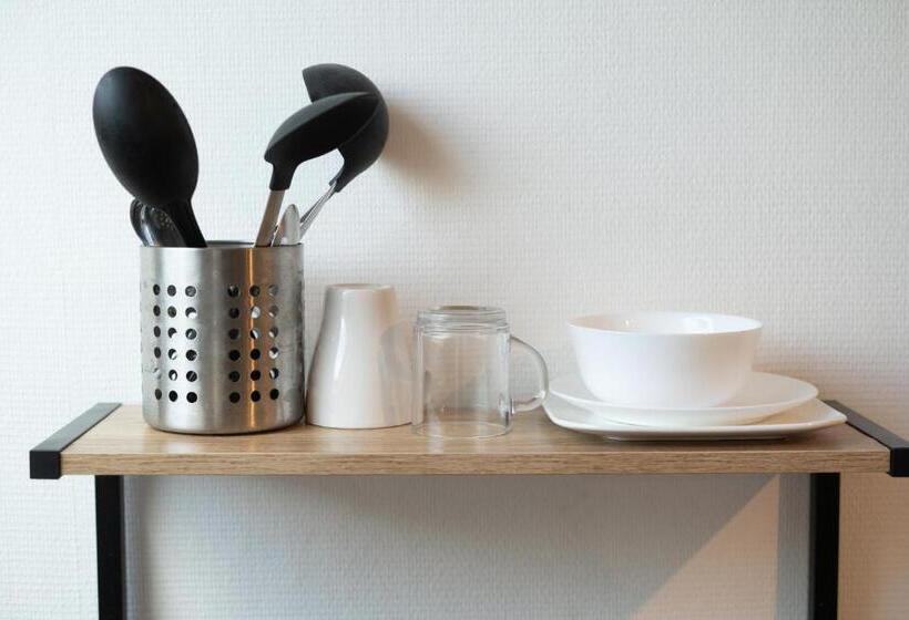 호텔 Capstay   Trith Netflix