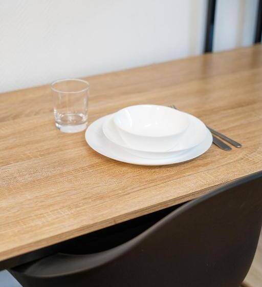 호텔 Capstay   Trith Netflix