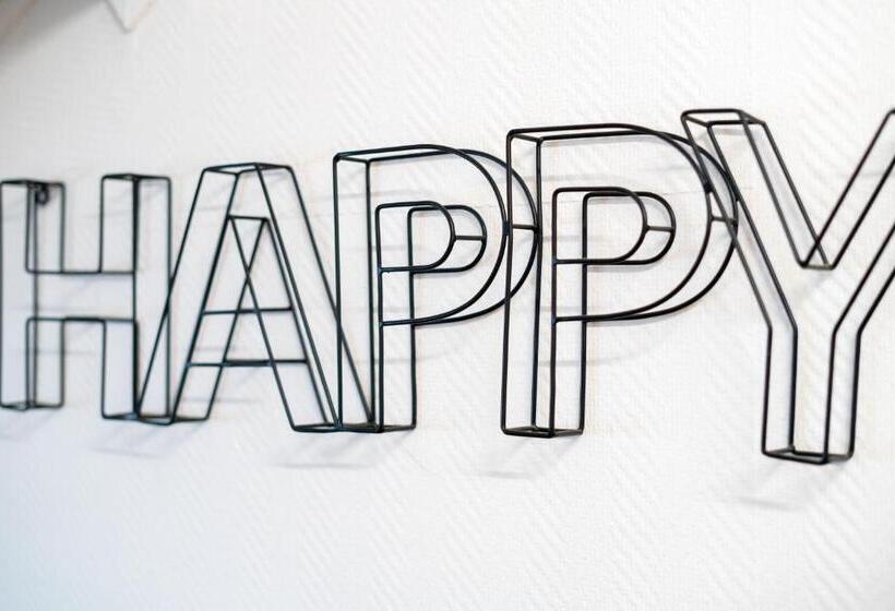 호텔 Capstay   Trith Netflix