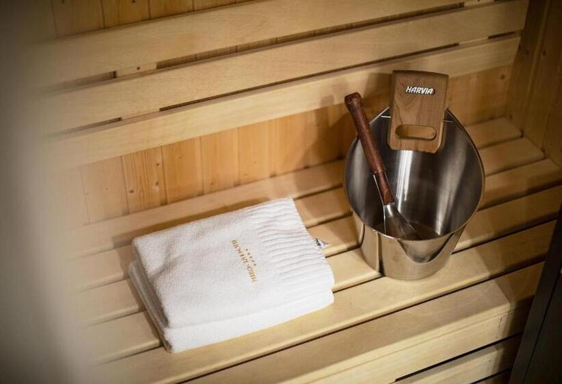 Heron Live Hotel Marina & Spa