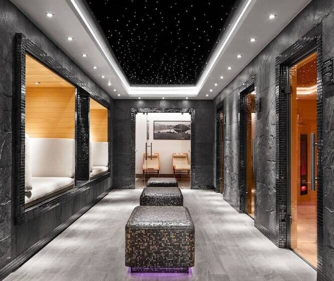 Heron Live Hotel Marina & Spa