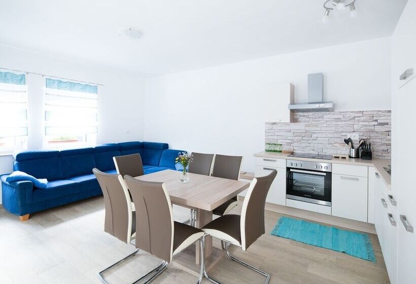 هتل House Dormica