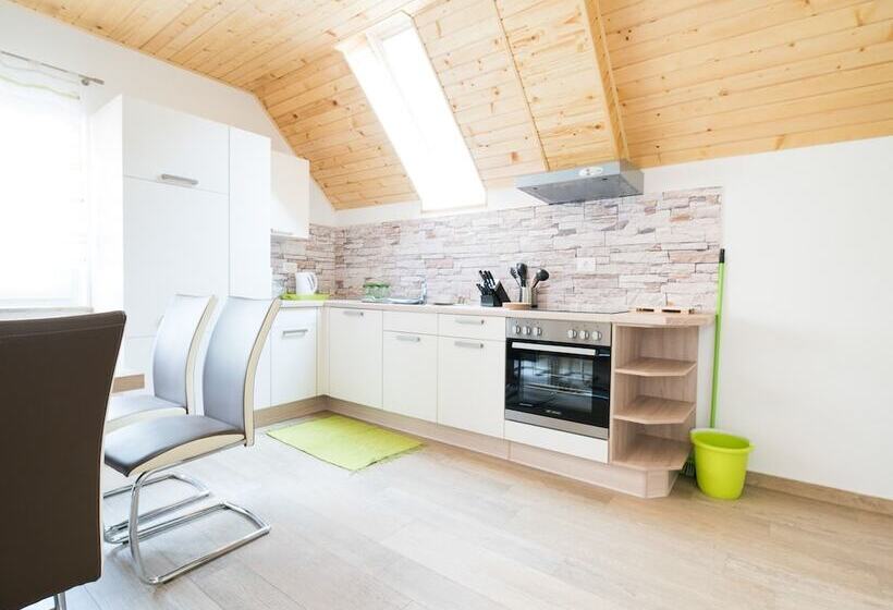 هتل House Dormica