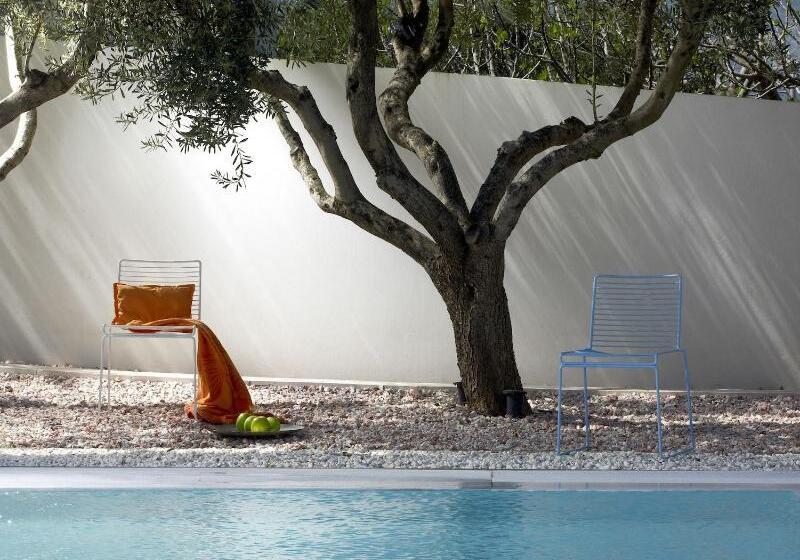 בית מלון כפרי Infinity White Complex