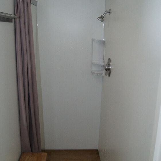 Отель Richmond Holiday Park