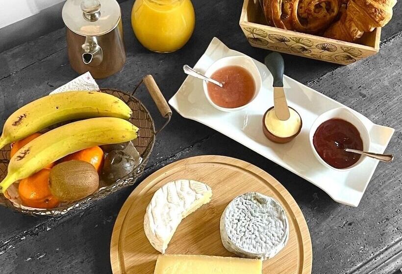 펜션 Le Clos Des Tilleuls D Day Home, Chambres D Hôtes, Suite Avec Sauna Privatif, Suite Avec Balnéothéra