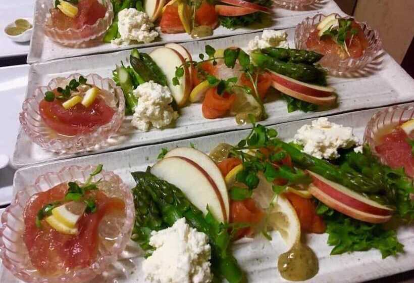 بنسيون Resort Inn Bon Chic