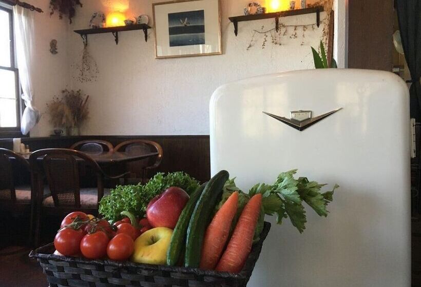 بنسيون Resort Inn Bon Chic