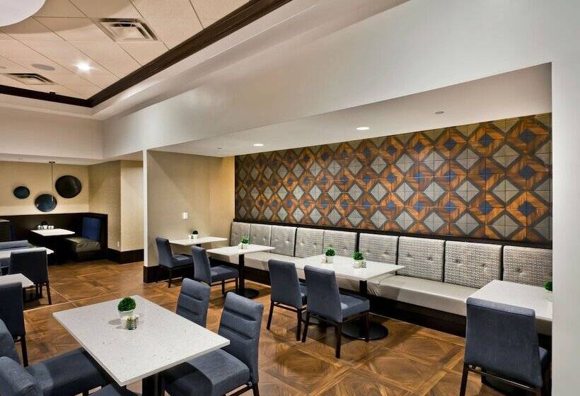 Riverside Casino & Golf Resort