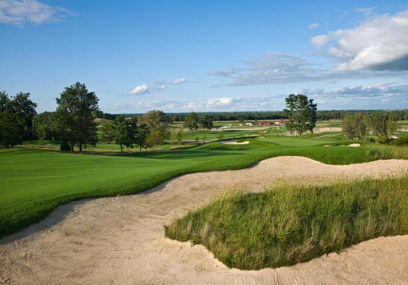 Riverside Casino & Golf Resort