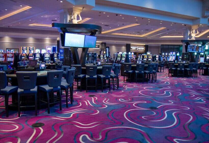 Riverside Casino & Golf Resort