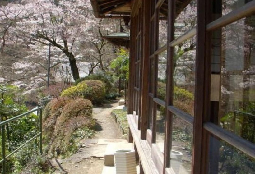 ريوكان Matsuno Onsen Suikoen