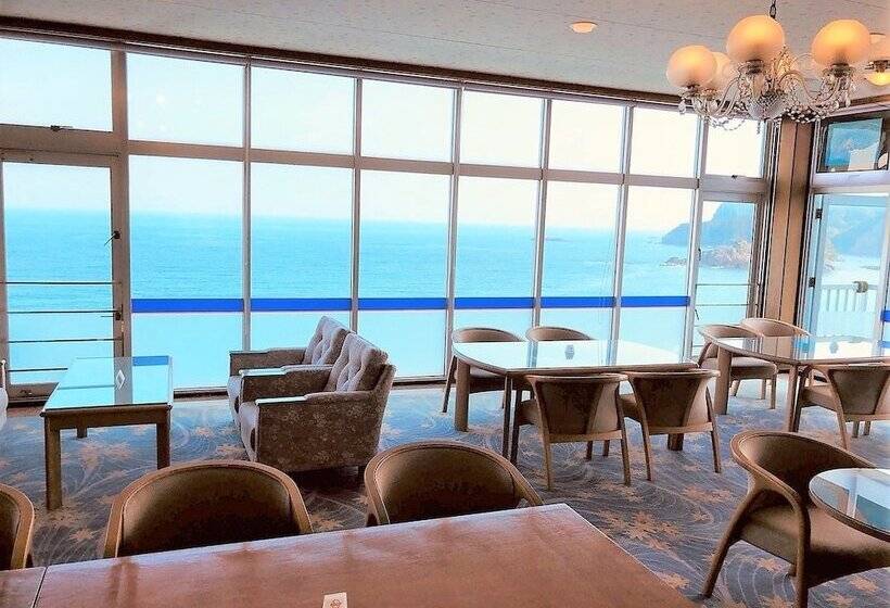 ריוקאן Shiroitodai