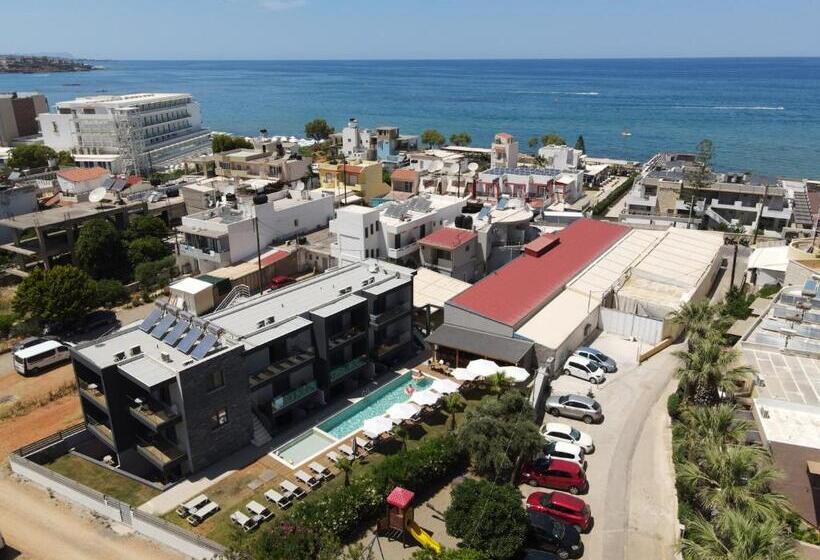 Del Mar  Adults Only