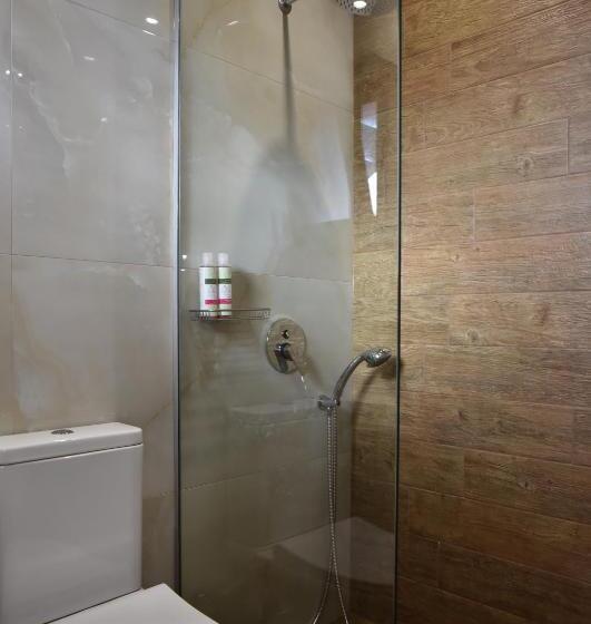 Del Mar  Adults Only