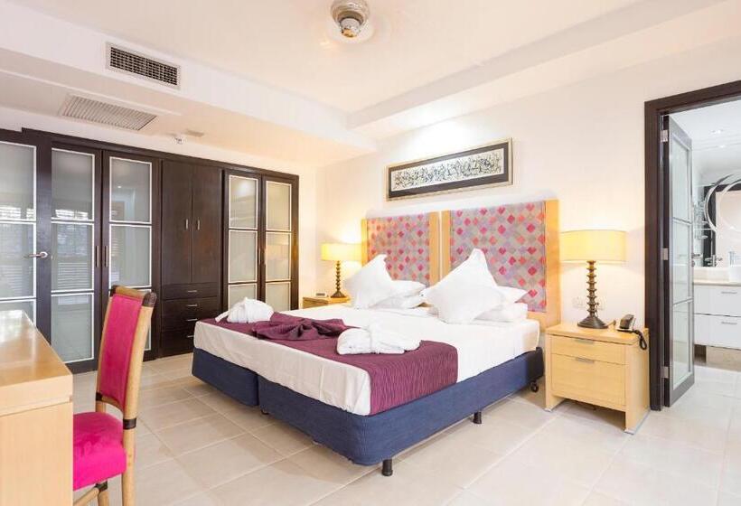 Отель Atlas Suites Tenerife