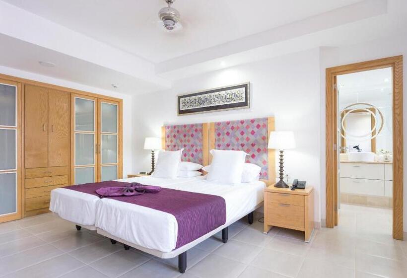 Отель Atlas Suites Tenerife