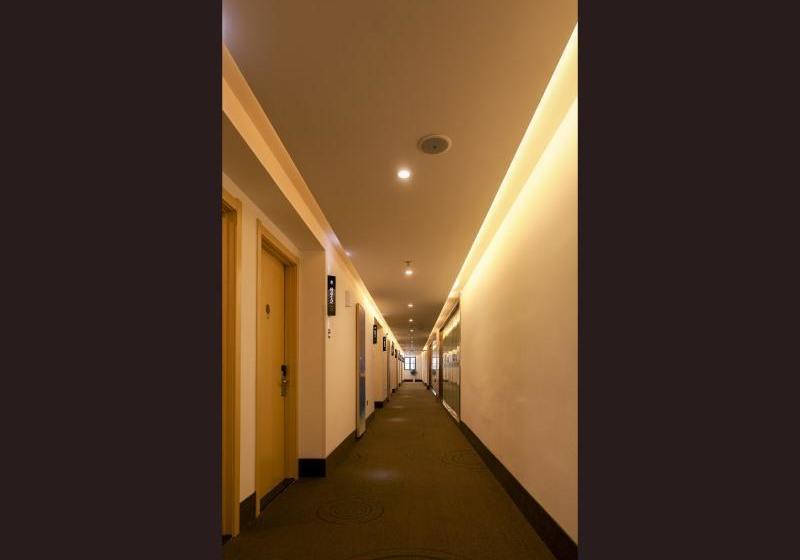 Отель Greentree Inn Wuxi Rongchuang Cultural Tourism City Nanquan Town Business