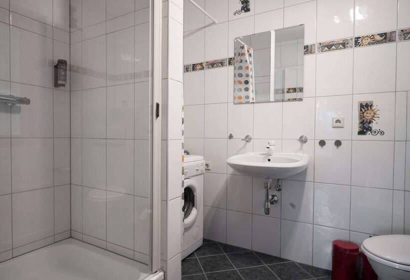 ホテル Lake View Lodges By We Rent