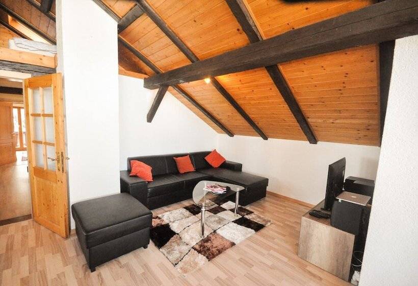 ホテル Lake View Lodges By We Rent