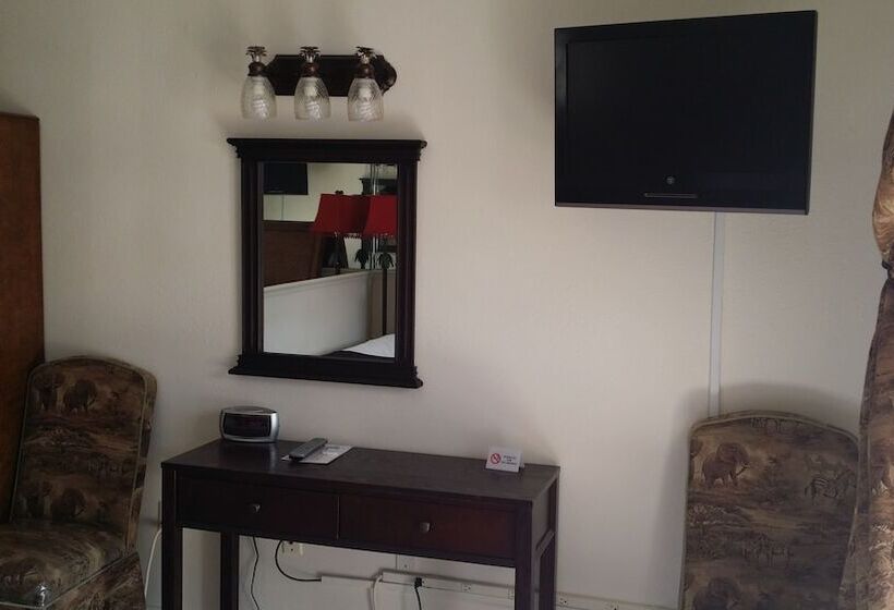 فندق Paradise Lakes Resort, Clothing Optional Resort   Adult Only