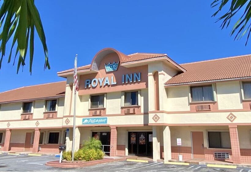 فندق Royal Inn
