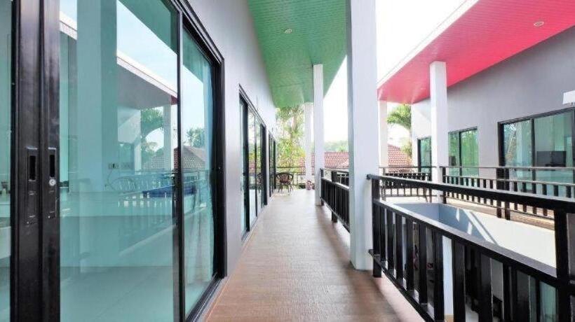 ホテル Tina Boutique Resort By Oyo Rooms