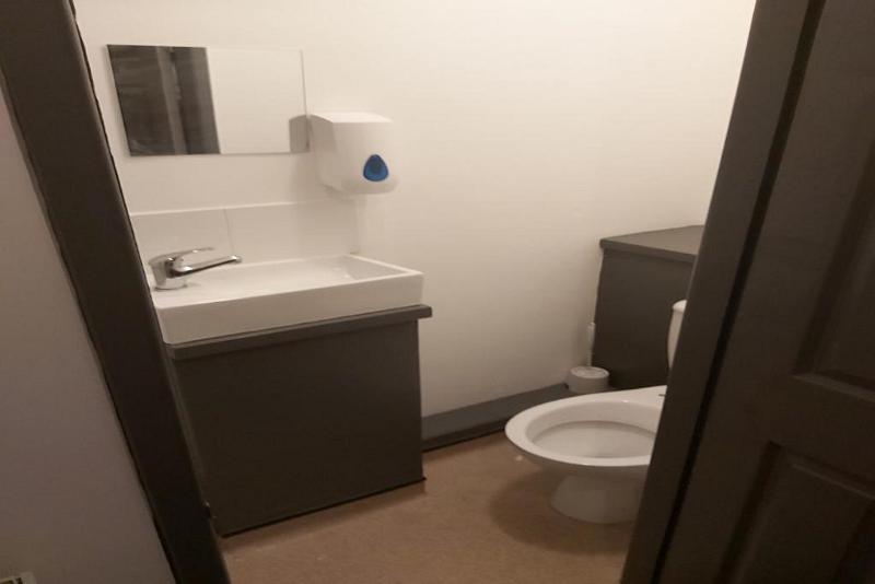 Main Top Hotel By Oyo Rooms