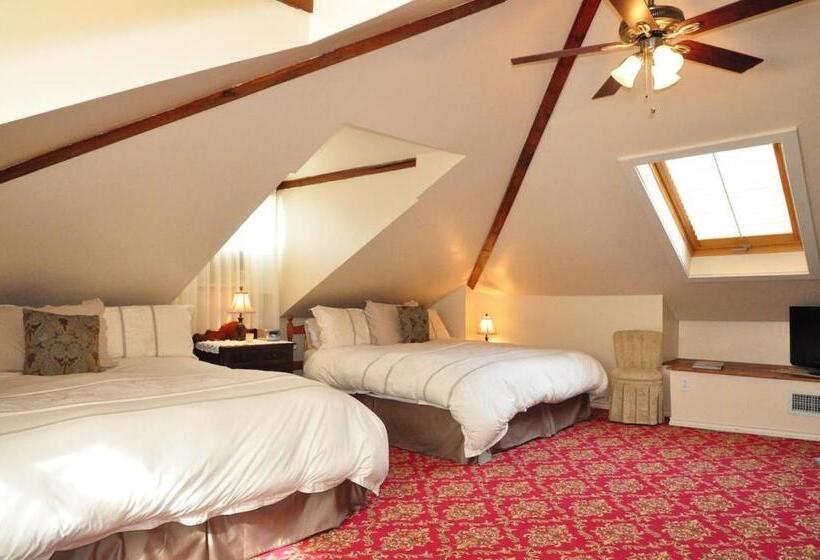 Brockamour Manor Bed And Breakfast