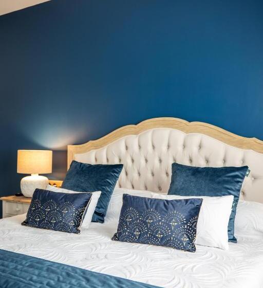 Сельский отель El Molí De Pontons Suites Con Jacuzzi Spa