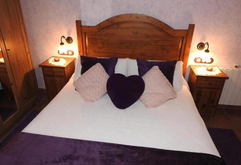 Сельский отель El Molí De Pontons Suites Con Jacuzzi Spa