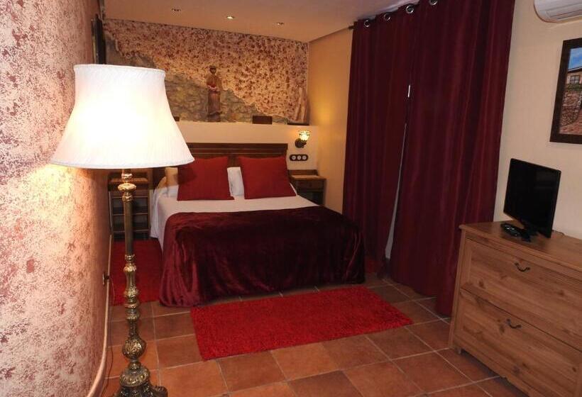 Сельский отель El Molí De Pontons Suites Con Jacuzzi Spa